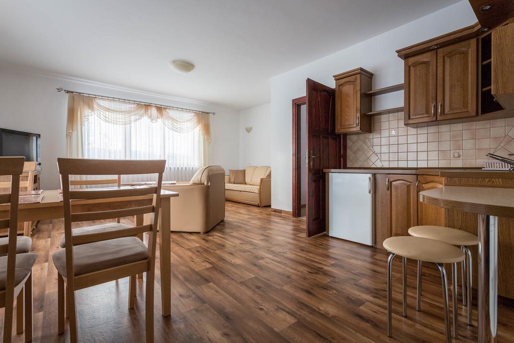 Sykowny Dworek Apartamenty Kościelisko Eksteriør bilde